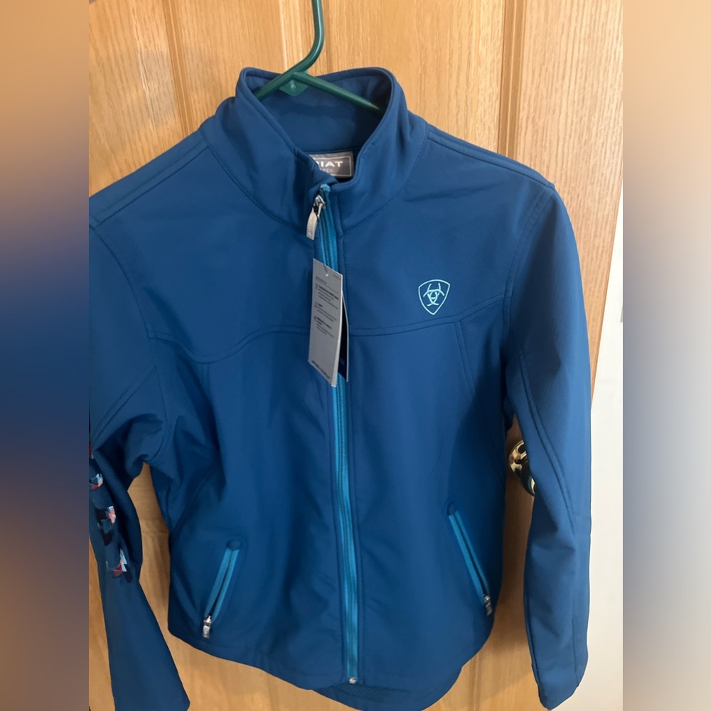 NWT Ariat Shoftshell Jacket